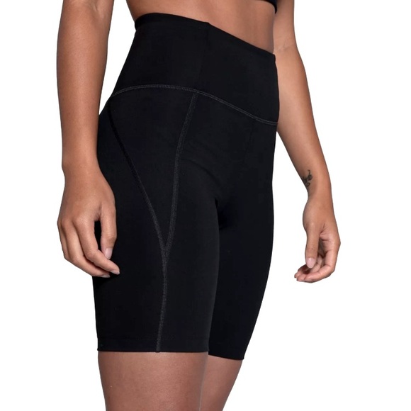 girlfriend collective Pants - NWT girlfriend collective high rise 8 inch black bike shorts biker shorts
